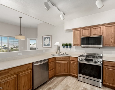 9303 Gilcrease - Photo Thumbnail 9