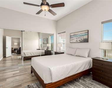 9303 Gilcrease - Photo Thumbnail 17