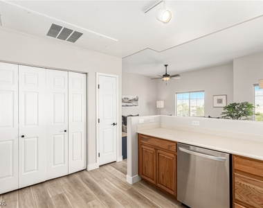 9303 Gilcrease - Photo Thumbnail 10