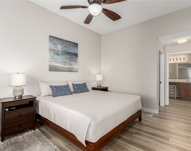 9303 Gilcrease - Photo Thumbnail 13