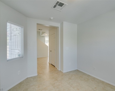 868 Blue Rosalie Place - Photo Thumbnail 5