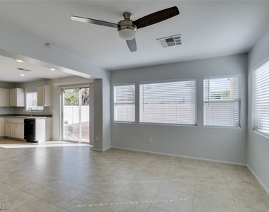 868 Blue Rosalie Place - Photo Thumbnail 10