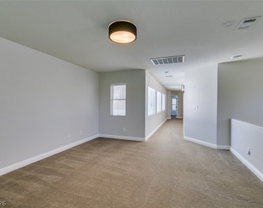 8909 Houston Ridge Avenue - Photo Thumbnail 30