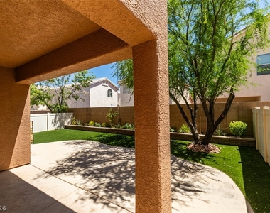 8909 Houston Ridge Avenue - Photo Thumbnail 40