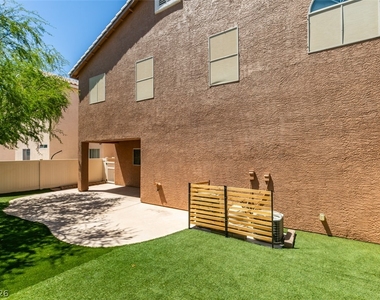 8909 Houston Ridge Avenue - Photo Thumbnail 44