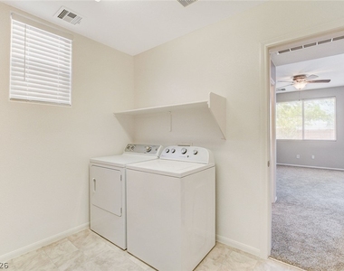5146 Caprock Canyon Avenue - Photo Thumbnail 35