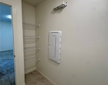 9552 Bursill Street - Photo Thumbnail 17