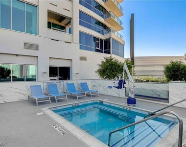 2700 Las Vegas Boulevard - Photo Thumbnail 35