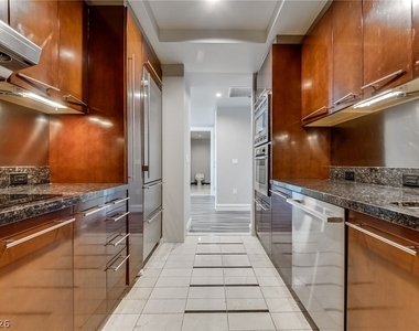 2700 Las Vegas Boulevard - Photo Thumbnail 44