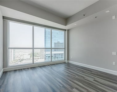 2700 Las Vegas Boulevard - Photo Thumbnail 46