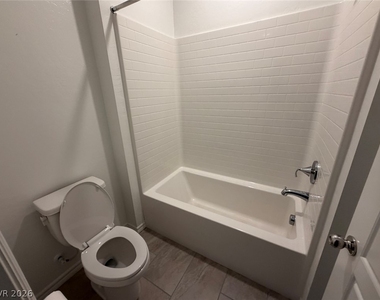 4367 Latitude Valley Court - Photo Thumbnail 14