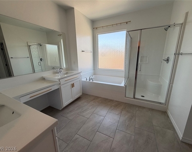4367 Latitude Valley Court - Photo Thumbnail 18