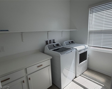 4367 Latitude Valley Court - Photo Thumbnail 9