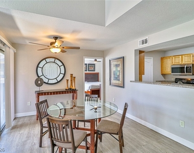 5055 W Hacienda Avenue - Photo Thumbnail 9