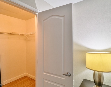 5055 W Hacienda Avenue - Photo Thumbnail 38
