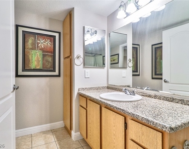 5055 W Hacienda Avenue - Photo Thumbnail 33