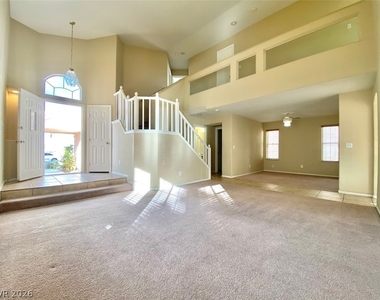 8009 Dover Shores Avenue - Photo Thumbnail 3