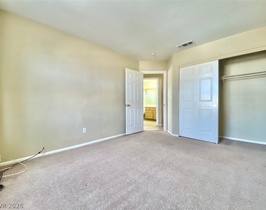 8009 Dover Shores Avenue - Photo Thumbnail 25