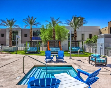 353 Bonneville Avenue - Photo Thumbnail 46