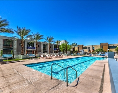 353 Bonneville Avenue - Photo Thumbnail 41