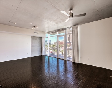 353 Bonneville Avenue - Photo Thumbnail 19