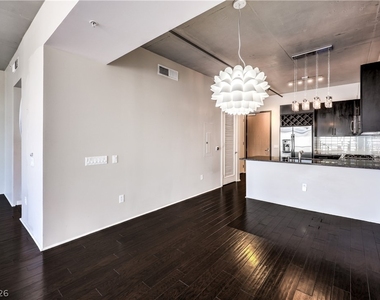 353 Bonneville Avenue - Photo Thumbnail 12