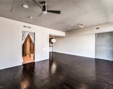 353 Bonneville Avenue - Photo Thumbnail 18