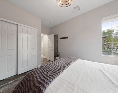 428 Vigo Port Street - Photo Thumbnail 19