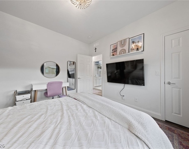 428 Vigo Port Street - Photo Thumbnail 23