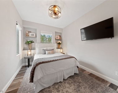 428 Vigo Port Street - Photo Thumbnail 18