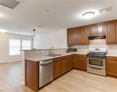 3191 Mist Effect Avenue - Photo Thumbnail 7