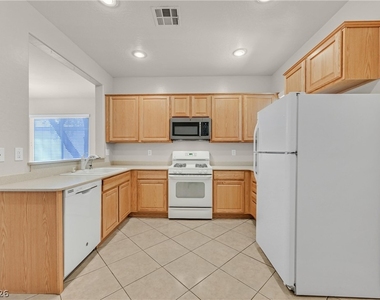 2407 Jada Drive - Photo Thumbnail 13