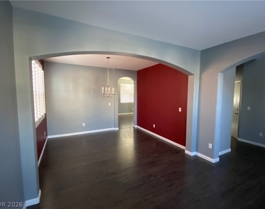 10331 Kadumba Street - Photo Thumbnail 2