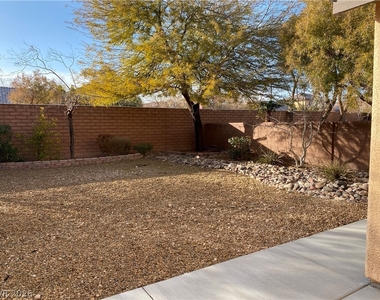 10331 Kadumba Street - Photo Thumbnail 26