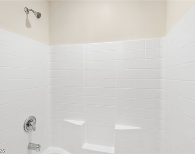 7352 Joanna Brook Street - Photo Thumbnail 24
