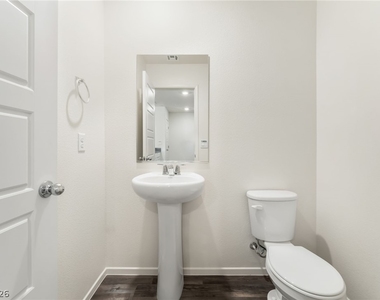 7352 Joanna Brook Street - Photo Thumbnail 10