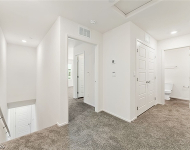 7352 Joanna Brook Street - Photo Thumbnail 13