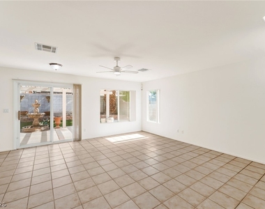 9522 Arrowhead Falls Court - Photo Thumbnail 10