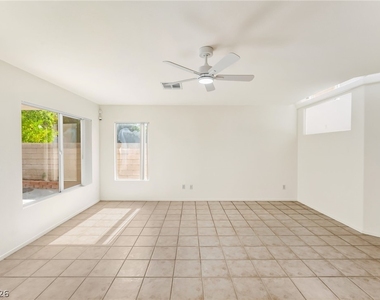 9522 Arrowhead Falls Court - Photo Thumbnail 13