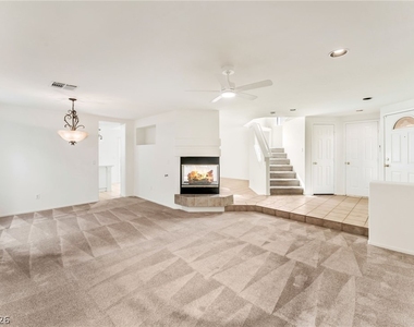 9522 Arrowhead Falls Court - Photo Thumbnail 4