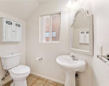 9522 Arrowhead Falls Court - Photo Thumbnail 18