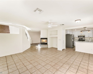 9522 Arrowhead Falls Court - Photo Thumbnail 11