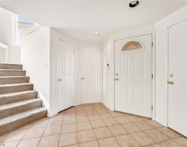 9522 Arrowhead Falls Court - Photo Thumbnail 19