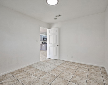 9285 Casa Christina Lane - Photo Thumbnail 9