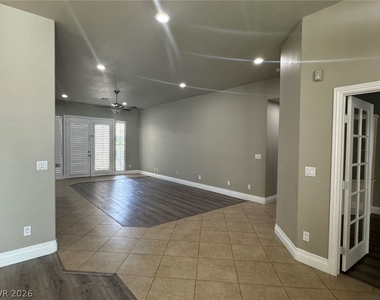 1625 Hidden Spring Drive - Photo Thumbnail 8