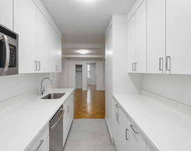 East 69th Street - Photo Thumbnail 2