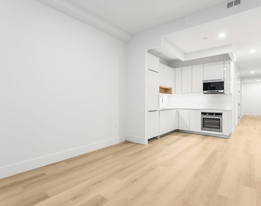 55 Broad Street - Photo Thumbnail 1