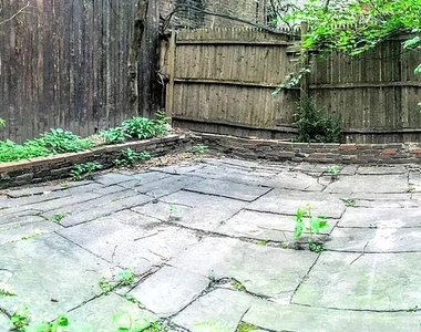 322 2nd Avenue - Photo Thumbnail 7