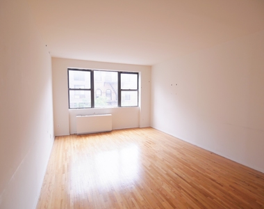 317 East 91st Street - Photo Thumbnail 1