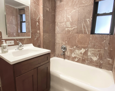 East 44th Street - Photo Thumbnail 16